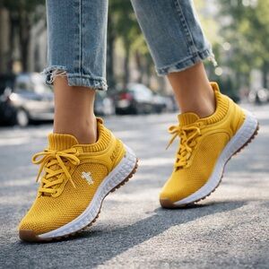 U.S. Polo Assn. Women's Yellow Sneakers size‎ 9